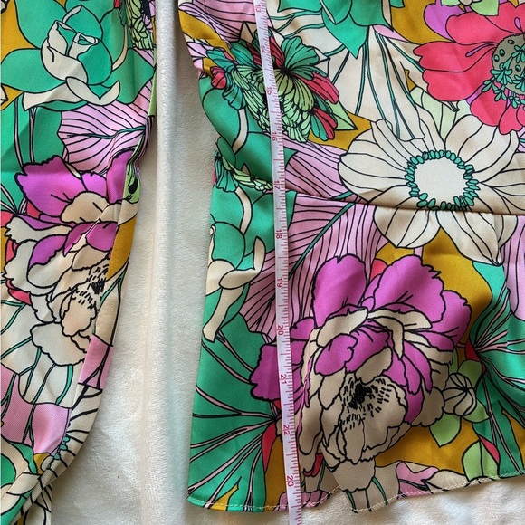 ASOS Colorful Floral Fitted Blouse - Picture 4 of 12